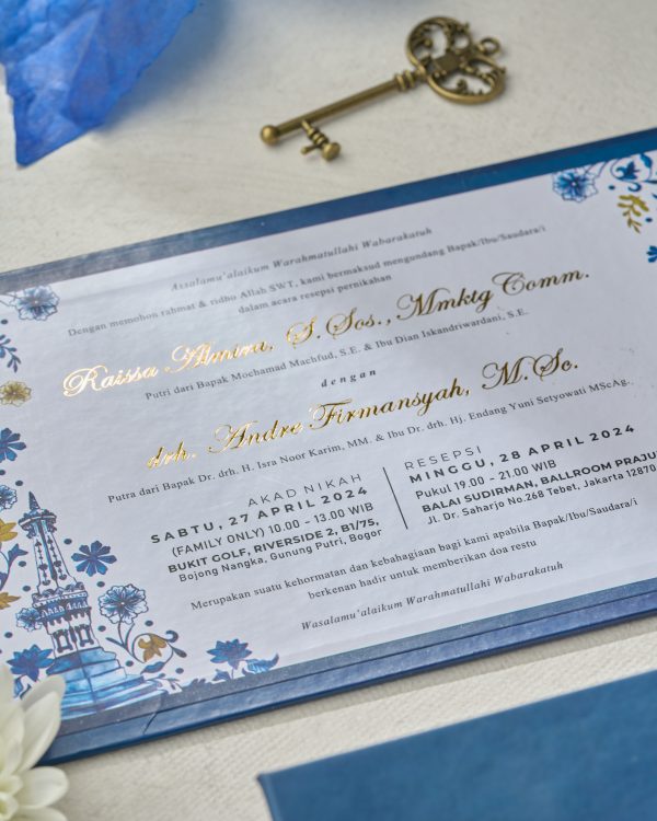 Photo-82 Trifold 22x16